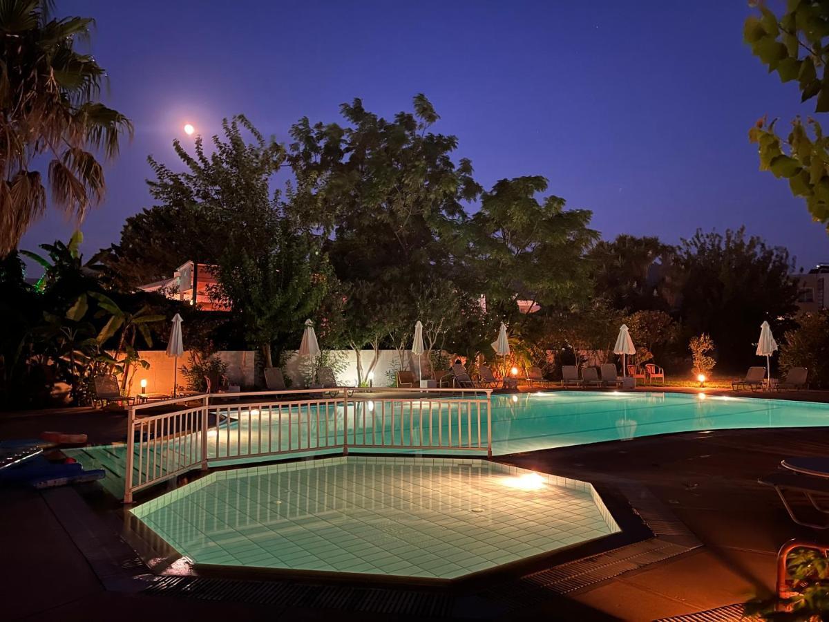 Theodorou Beach Hotel Apartments Psalidi  Ngoại thất bức ảnh
