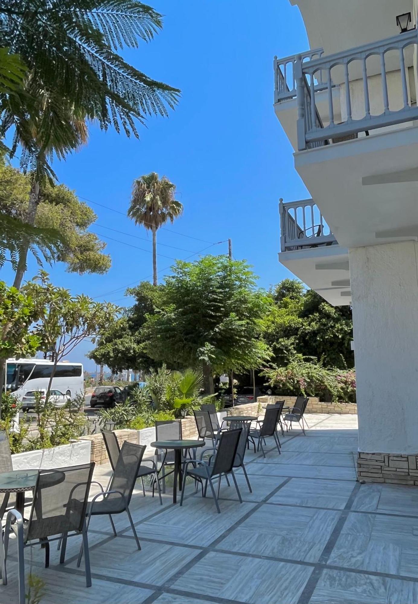 Theodorou Beach Hotel Apartments Psalidi  Ngoại thất bức ảnh