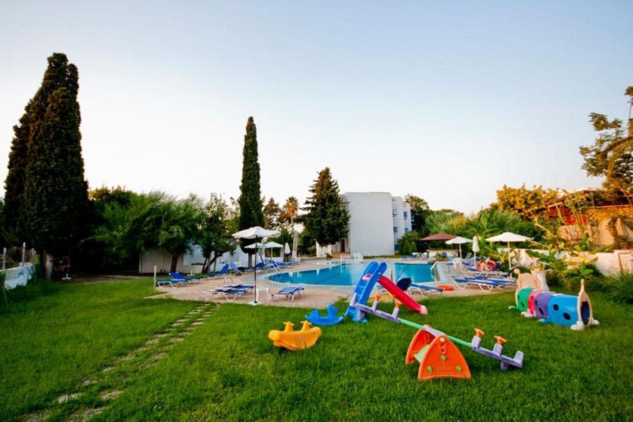 Theodorou Beach Hotel Apartments Psalidi  Ngoại thất bức ảnh