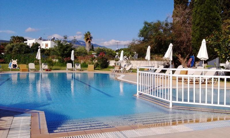 Theodorou Beach Hotel Apartments Psalidi  Ngoại thất bức ảnh